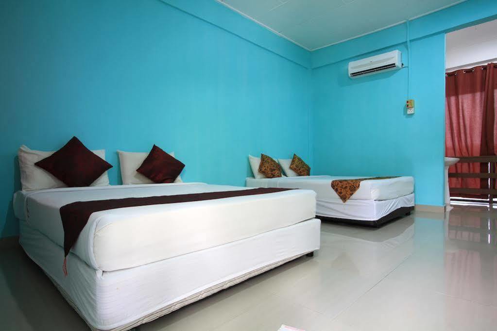 Redang Bay Resort Esterno foto