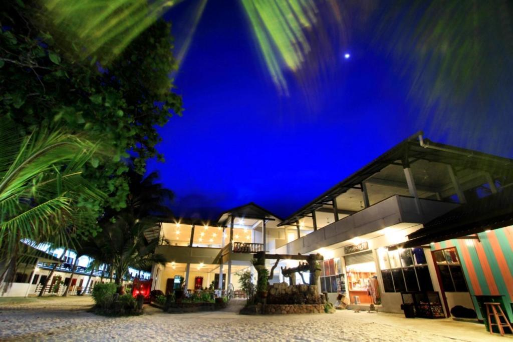Redang Bay Resort Esterno foto